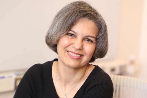 Maryam Majedi headshot